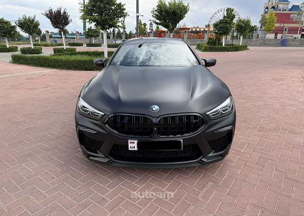 BMW M8