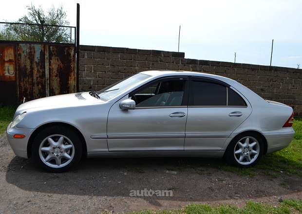 Mercedes-Benz C 240 2003 — լուսանկար 6