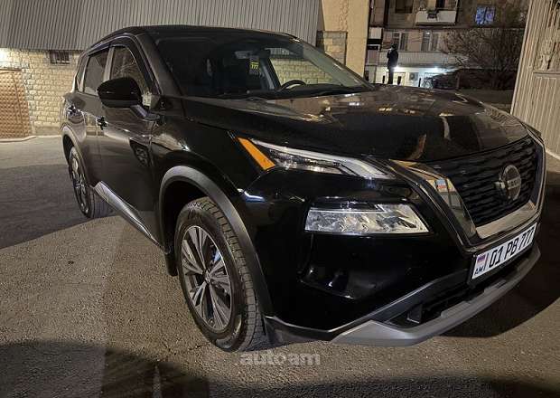 Nissan Rogue