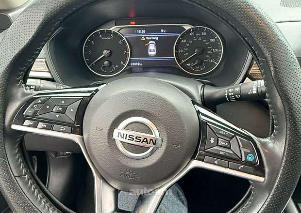 Nissan Altima