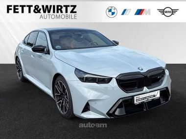 BMW M5  2024 