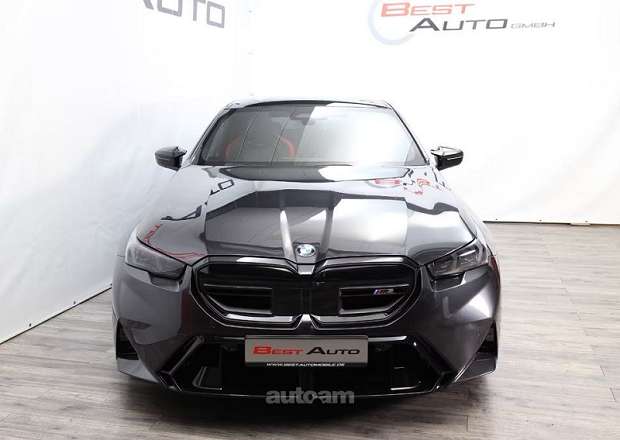 BMW M5