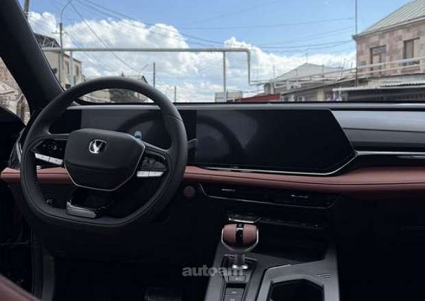 Changan X5 Plus