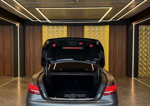 Mercedes-Benz S 63 AMG Coupe