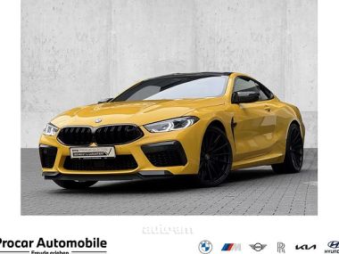 BMW M8  2024 
