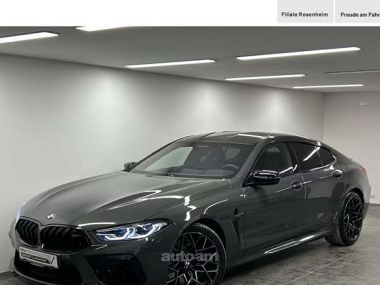 BMW M8  2025 