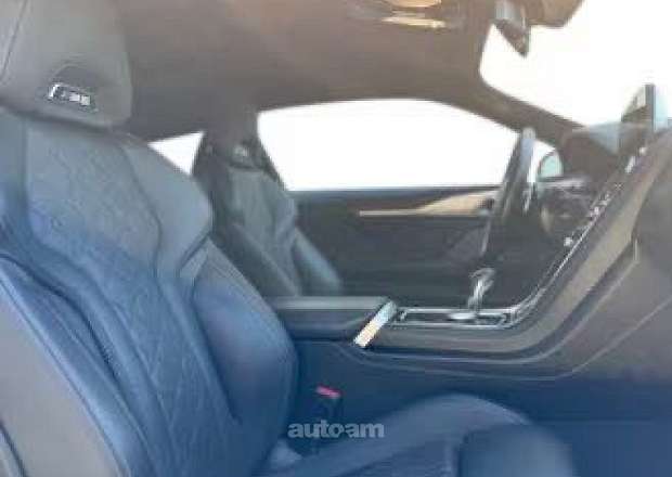 BMW M8