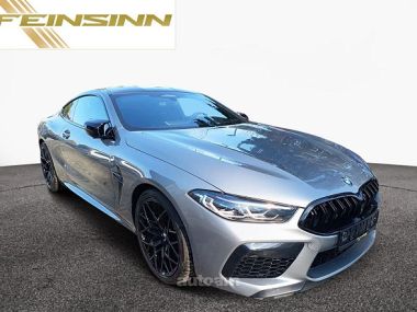 BMW M8  2024 
