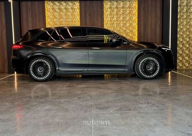 Mercedes-Benz EQS SUV