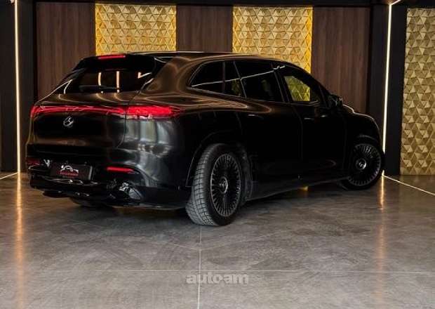 Mercedes-Benz EQS SUV