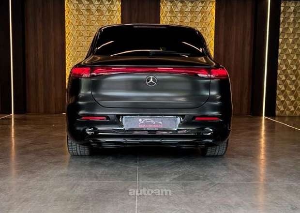 Mercedes-Benz EQS SUV