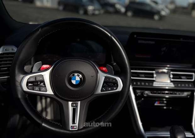 BMW M8