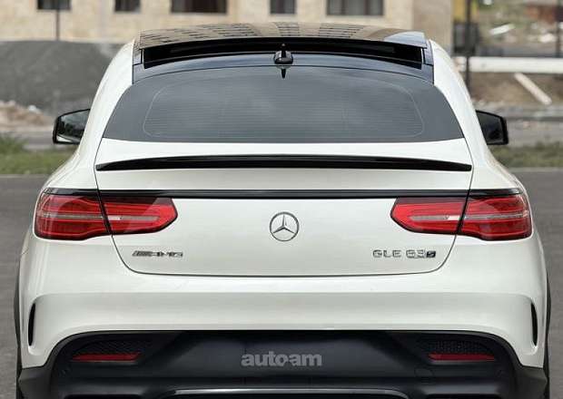 Mercedes-Benz GLE 400