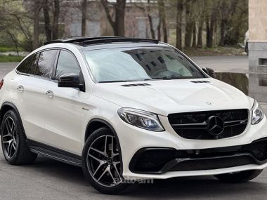 Mercedes-Benz GLE 400  2016 