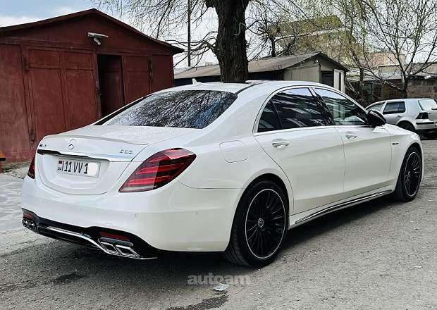Mercedes-Benz S 450
