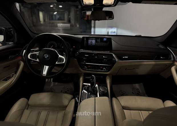BMW 540