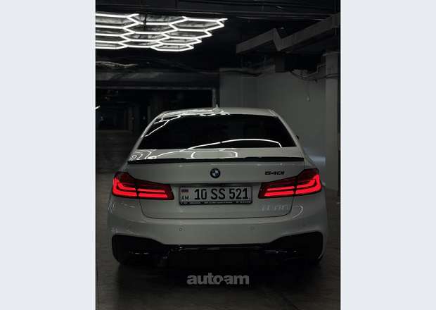 BMW 540