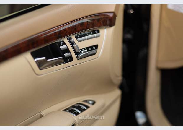 Mercedes-Benz S 550