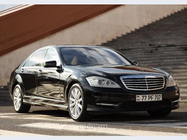 Mercedes-Benz S 550  2010 