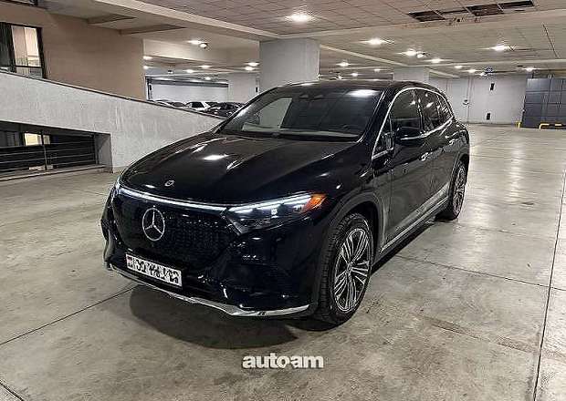 Mercedes-Benz EQS SUV
