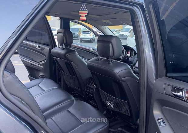Mercedes-Benz ML 350