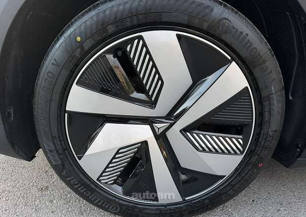 Changan Deepal S05