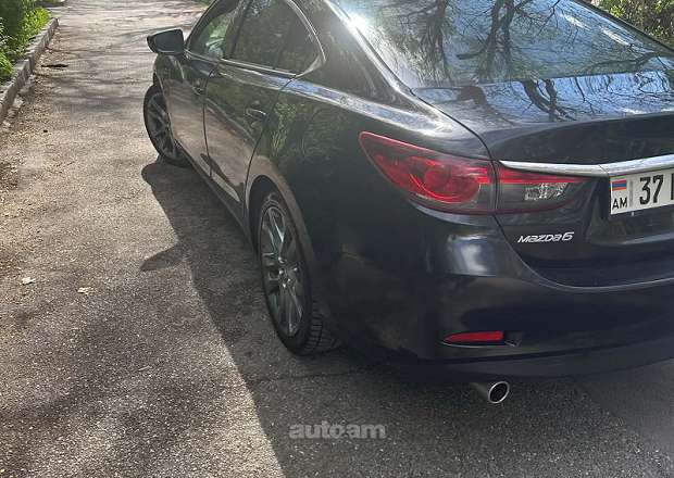 Mazda 6