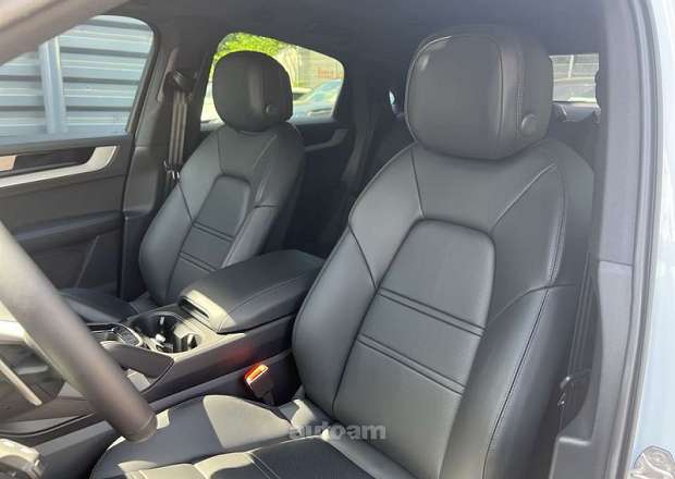 Porsche Cayenne Coupe