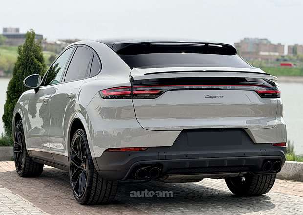 Porsche Cayenne Coupe