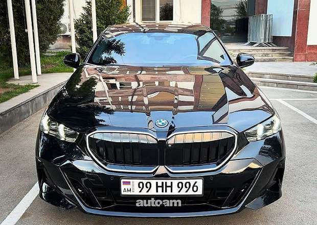 BMW i5