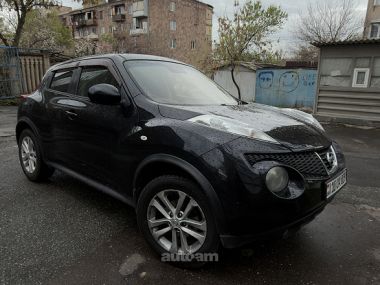 Nissan Juke  2010 