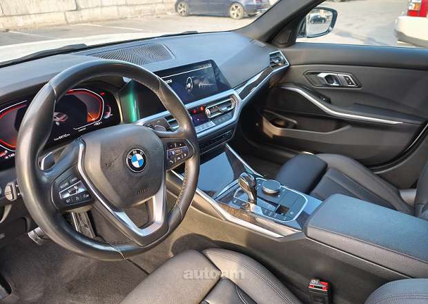 BMW 330 2021 — լուսանկար 9
