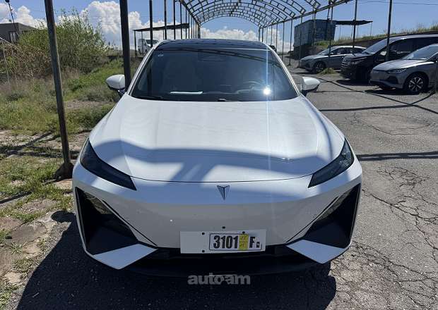 Changan Deepal S07