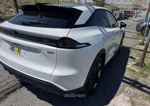 Changan Deepal S07