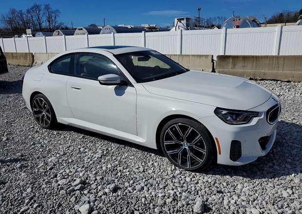 BMW 230