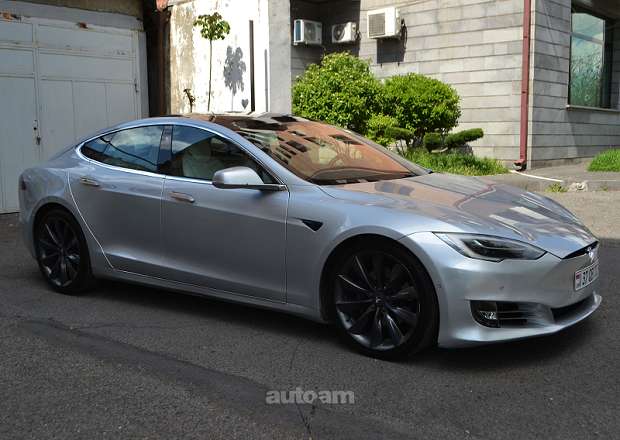 Tesla Model S 2017 — լուսանկար 5
