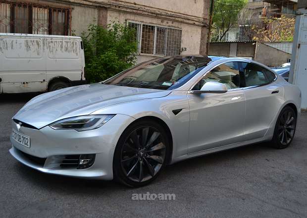 Tesla Model S 2017 — լուսանկար 4