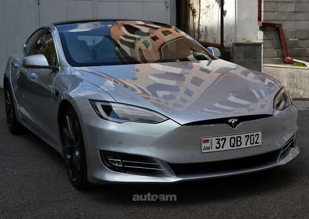 Tesla Model S 2017 — լուսանկար 3