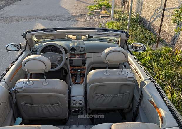 Mercedes-Benz CLK 320