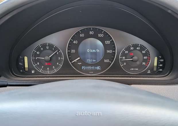 Mercedes-Benz CLK 320