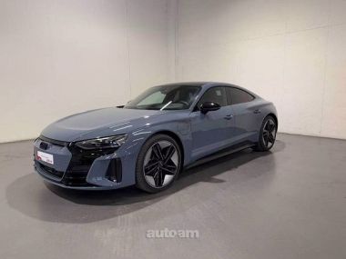 Audi e-tron  2024 