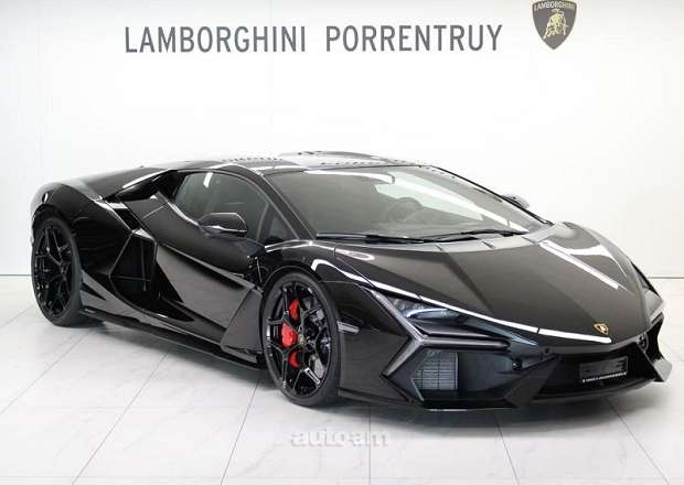 Lamborghini Revuelto