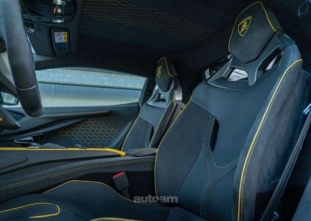 Lamborghini Revuelto