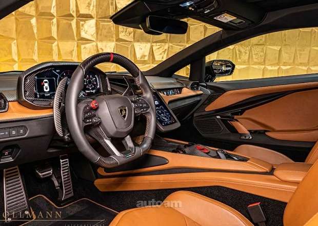 Lamborghini Revuelto