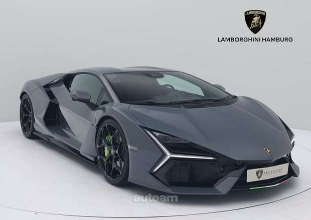 Lamborghini Revuelto