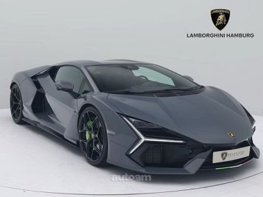Lamborghini Revuelto  2024 