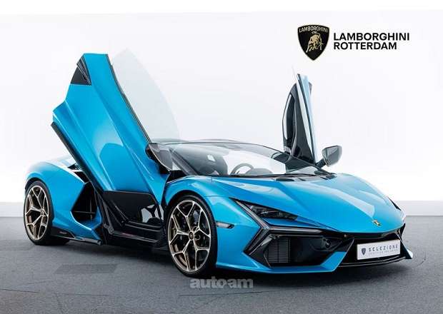 Lamborghini Revuelto