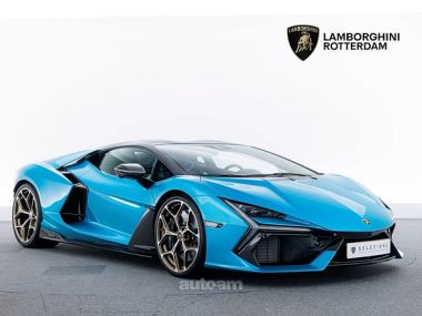 Lamborghini Revuelto  2025 