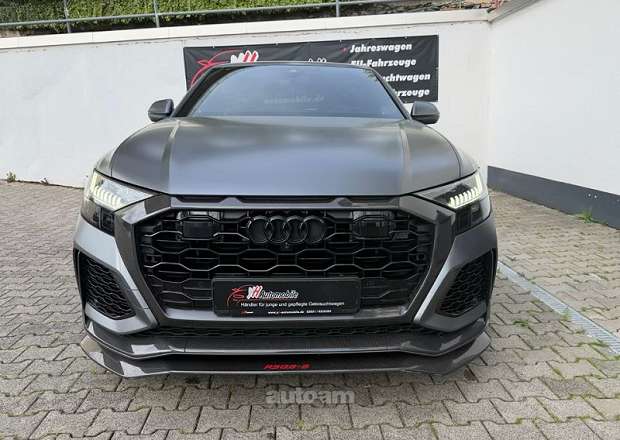 Audi RSQ8