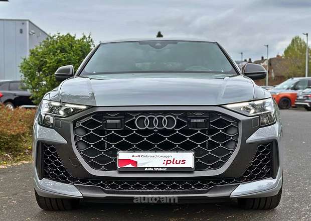Audi RSQ8